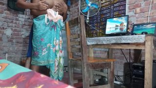 Desi bhabhi fucks stepbrother hard - hot homemade sex Thumbnail