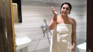 Desi milf step son fuck - big dick deep throat doggy style pussy pounding Thumbnail