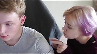 Distracted from the game - lost her virginityh5an Thumbnail